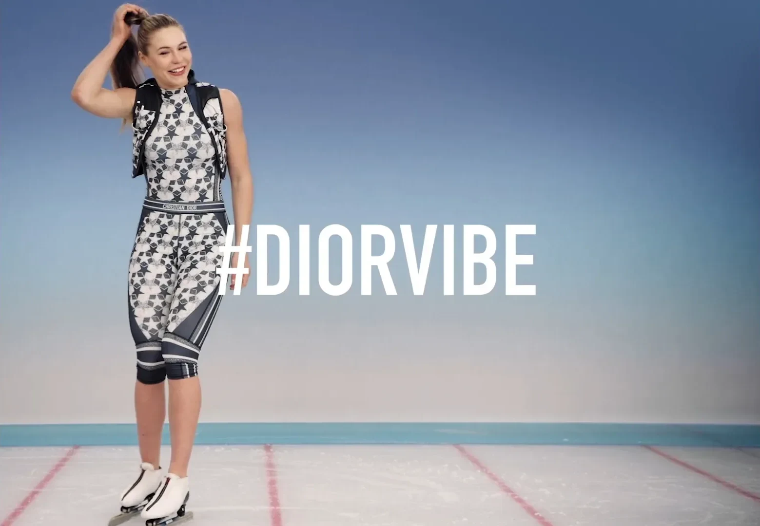 Jutta Leerdam with the words Dior Vibe across the frame