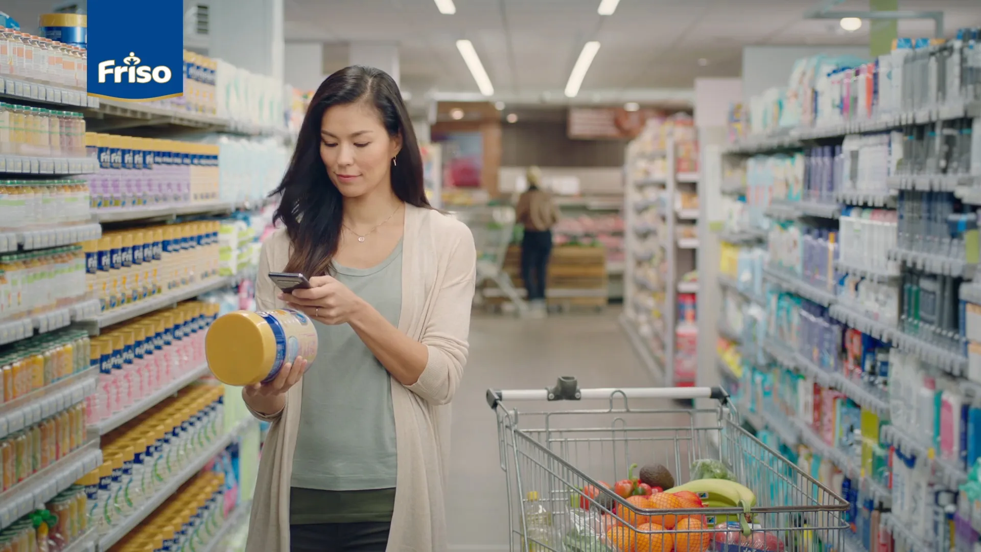 Friso TrackEasy commercial for the Asian market